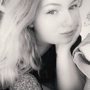 Meet your Posher, Alana